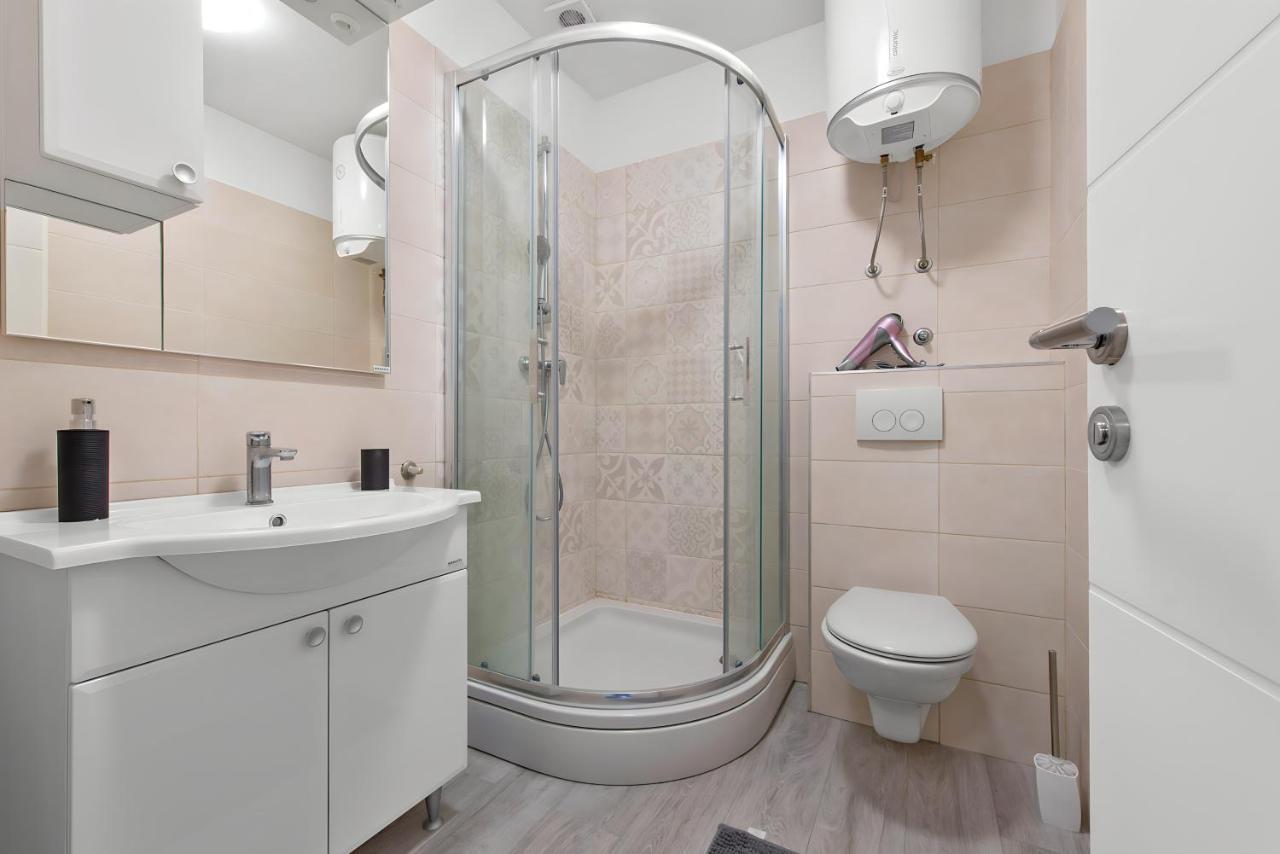Pomerio Apartments Rijeka Ngoại thất bức ảnh