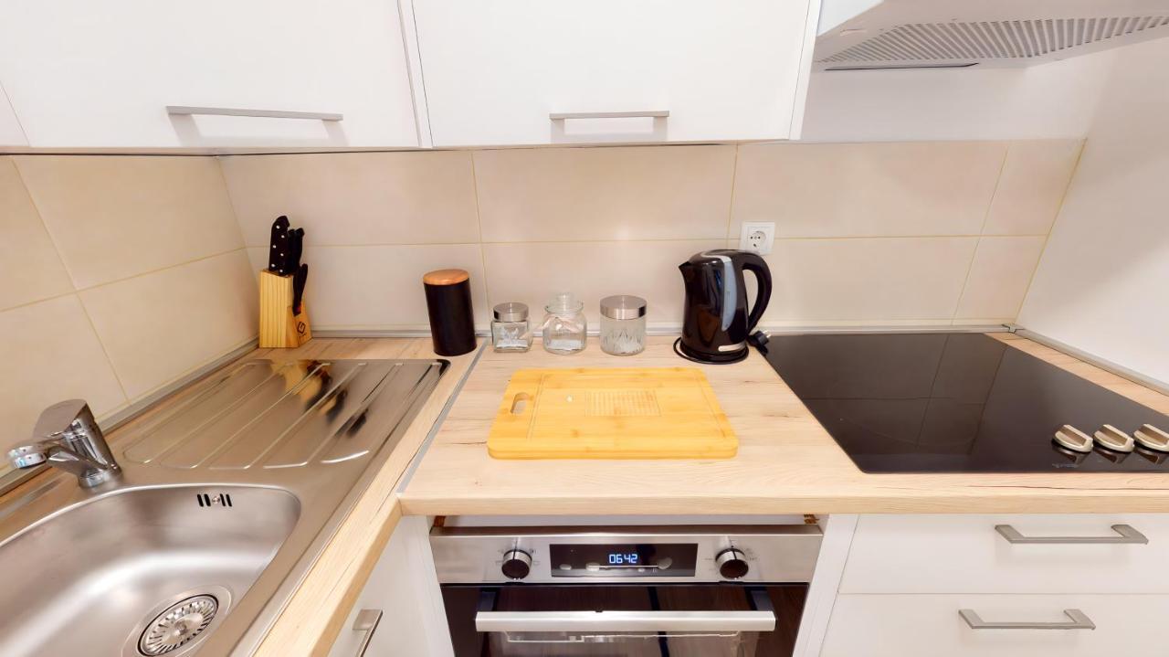 Pomerio Apartments Rijeka Ngoại thất bức ảnh